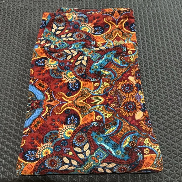 LULAROE Leggins x 8 - Picture 3 of 10